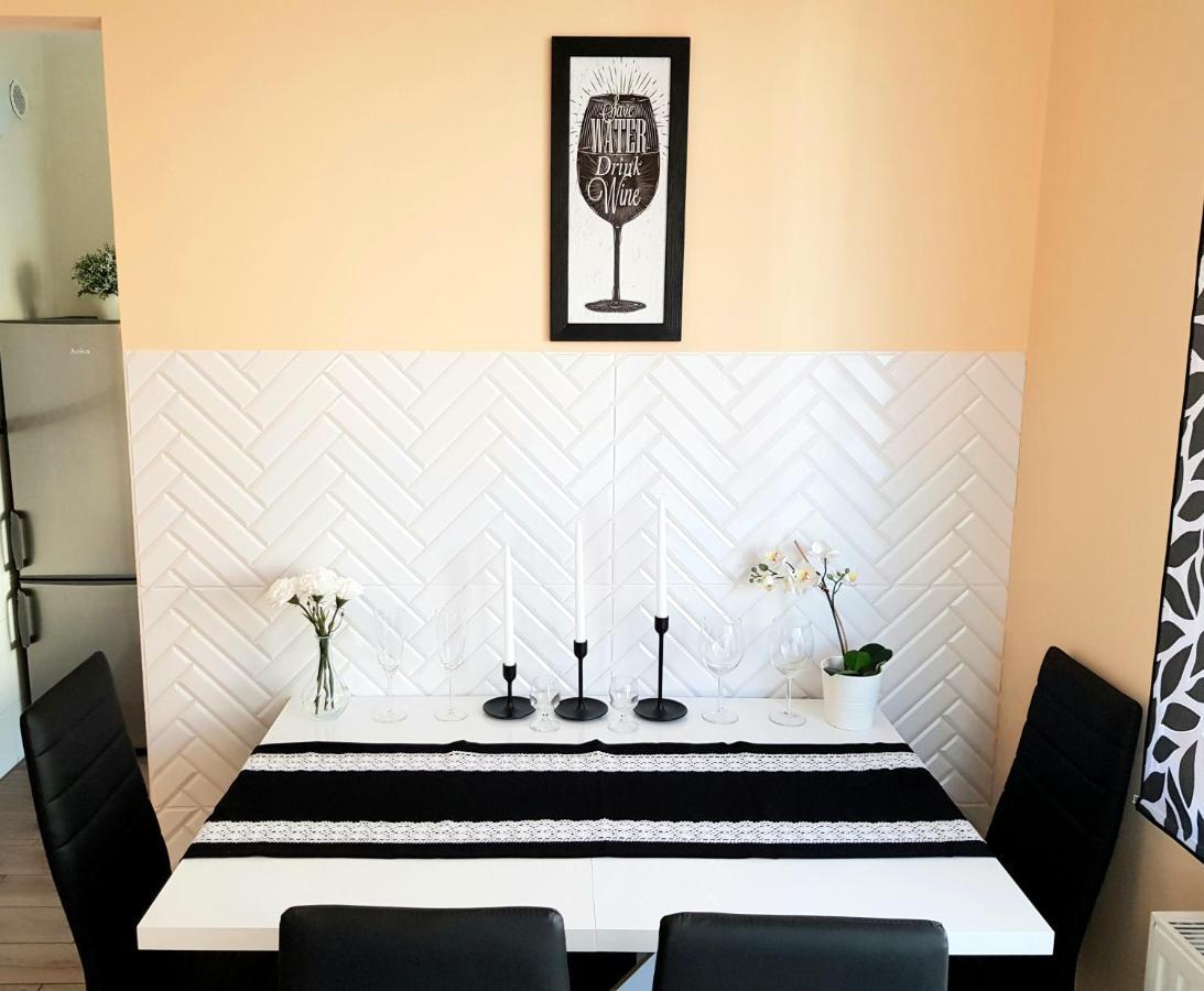 Apartment Glamour Downtown Balcony 크라쿠프 외부 사진